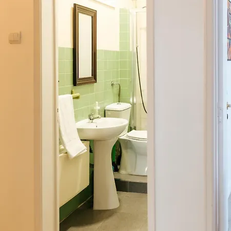 Daniela's Central 206 بيت ضيافة Lisboa