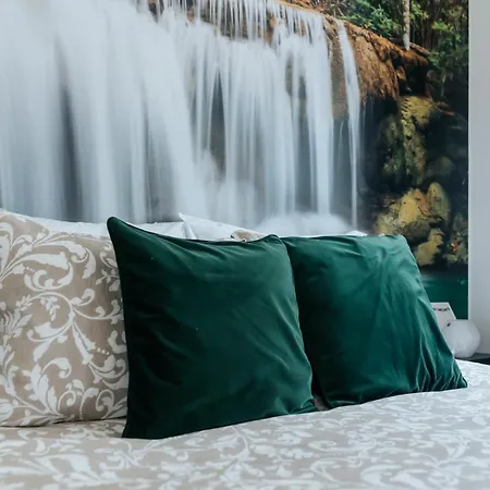 Daniela's Central 206 بيت ضيافة