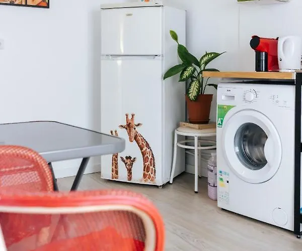 Daniela's Central 206 Πανσιόν