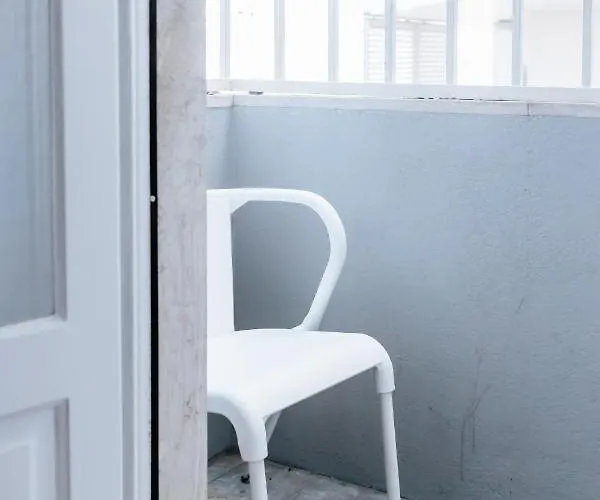 Πανσιόν Daniela's Central 206